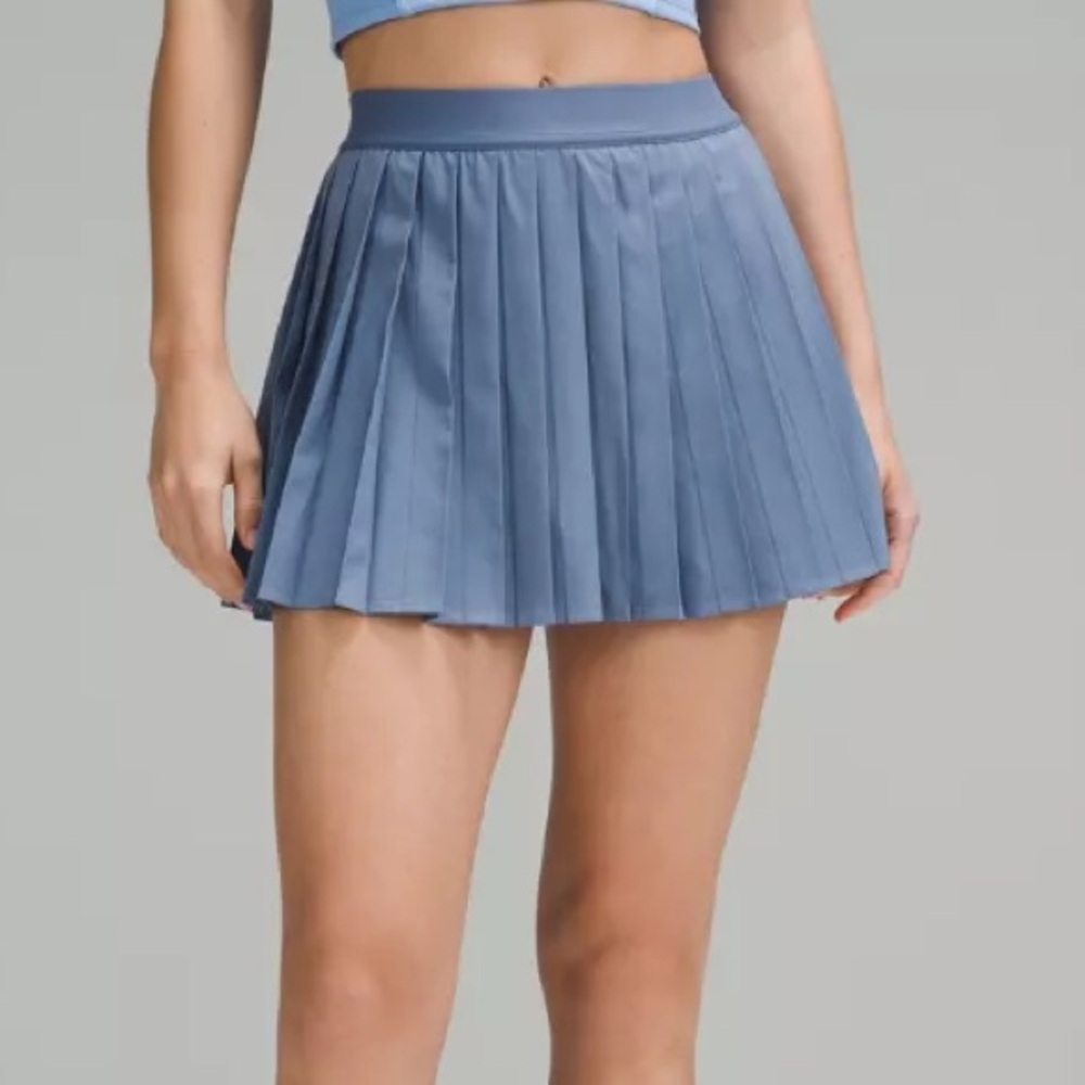 Lululemon High Rise Pleated Skirt